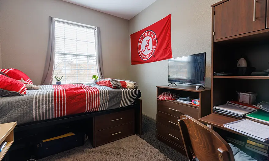 Bryant hall bedroom decorated with UA colors and items