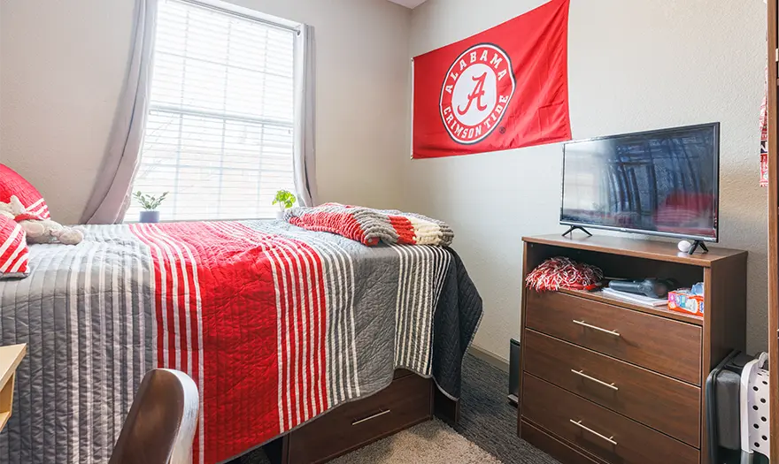 Bryant hall bedroom decorated with UA colors and items