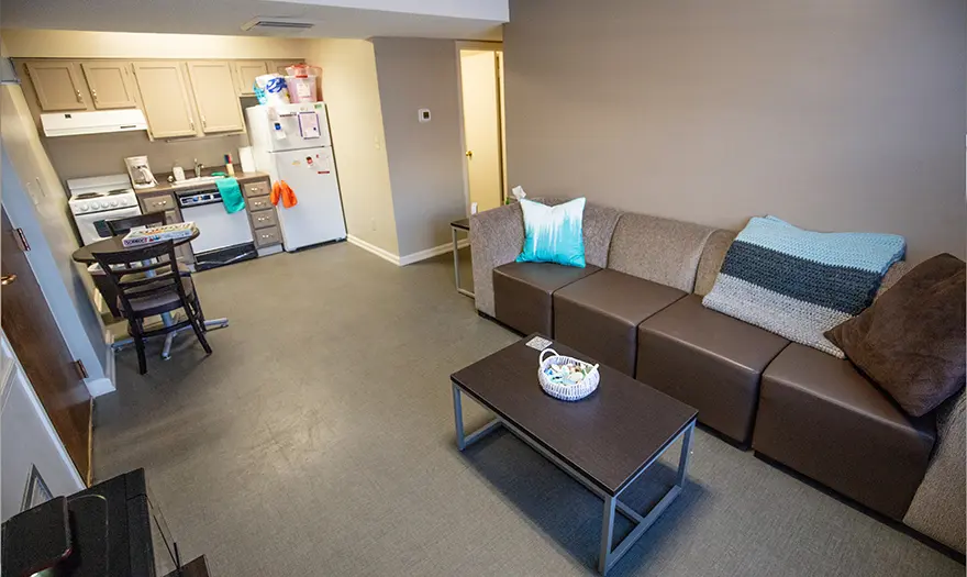 Living room in Highlands Apartments
