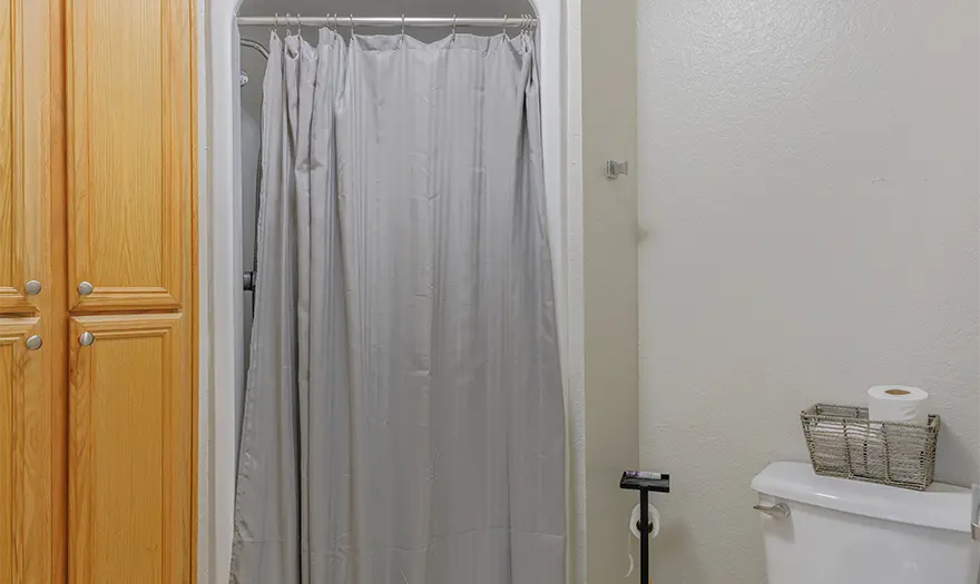 UA Lakeside bathroom shower