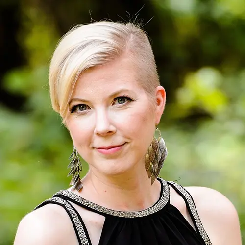 Dr. Sara Pirkle